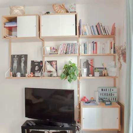 Hostnfly - Superb Apt Just A Stone's Throw From Bastille *